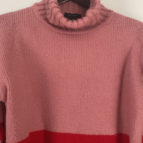 Ann Taylor sweater and legging set- L/M - Picture 12 of 14